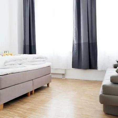 Sc 01 By Rockchair Apartments L Superhost Status L 2 Bedrooms Boxspringbeds Balcony Elevator - Cozy Family & Business Flair Welcomes You! Berlin Extérieur photo